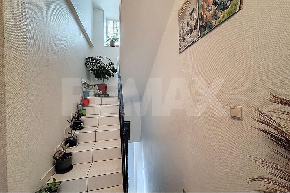 Whole apartment building - For Sale - Tétange - Hall2.jpg - 280371001-39