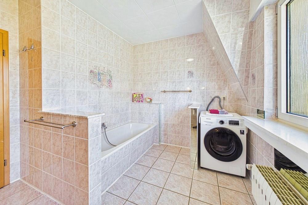 Maison - A vendre - Wecker - CAM01588G0-PR0117-STILL004 (1) (1).jpg - 280071130-2