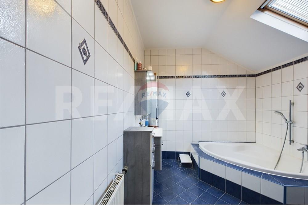 Maison mitoyenne - A vendre - Dudelange - CAM02933G0-PR0159-STILL002.jpg - 280171080-2