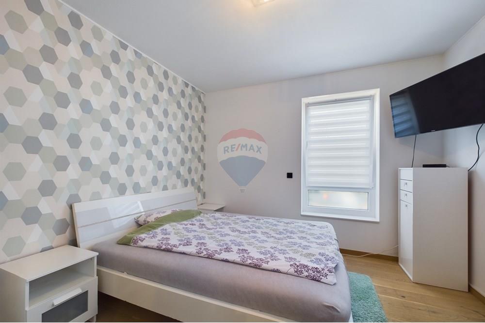 Rezidential - Case/Vile - zFOREIGN PROPERTIES - LU - CAM01380G0-PR0132-STILL003.jpg - 280191011-332