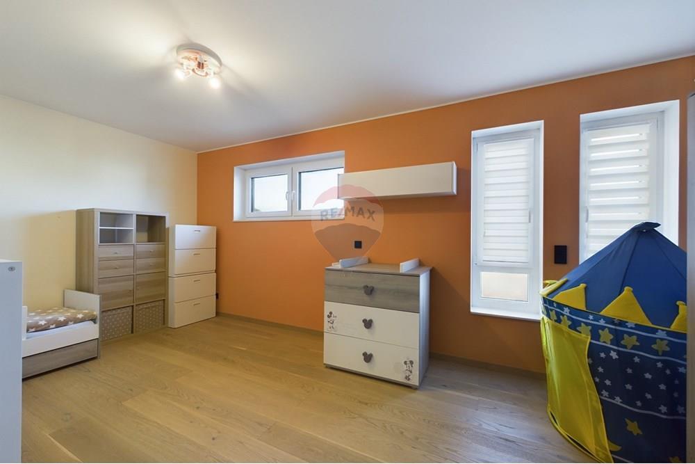 Rezidential - Case/Vile - zFOREIGN PROPERTIES - LU - CAM01380G0-PR0132-STILL021.jpg - 280191011-332