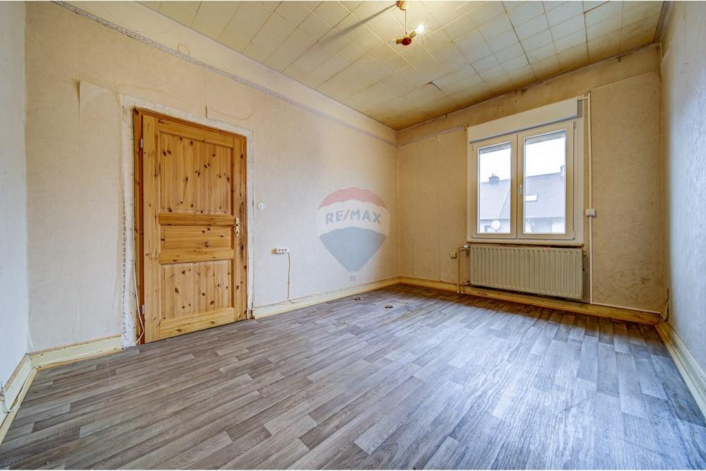 Detached house/villa - For Sale - Schifflange - DSC04184_5_6_7_8.jpg - 280371004-17