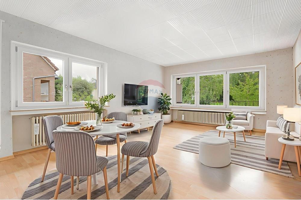 Detached house/villa - For Sale - Moutfort - 57-web-or-mls-P1474638 - Dining Room - Scandinavian - 24.jpg - 280221040-13