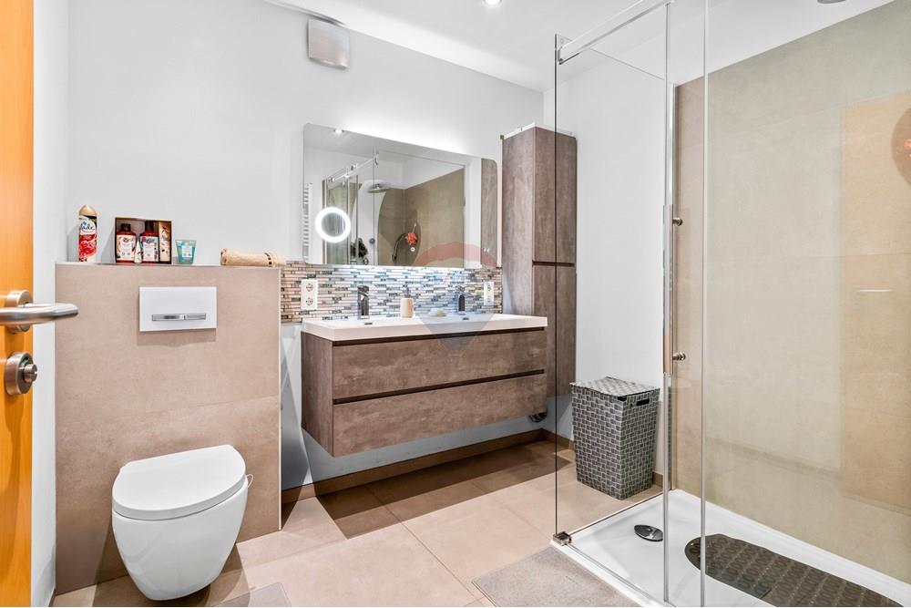 Apartment/Flat - For Sale - Pétange - DSC00376.jpg - 280221046-1