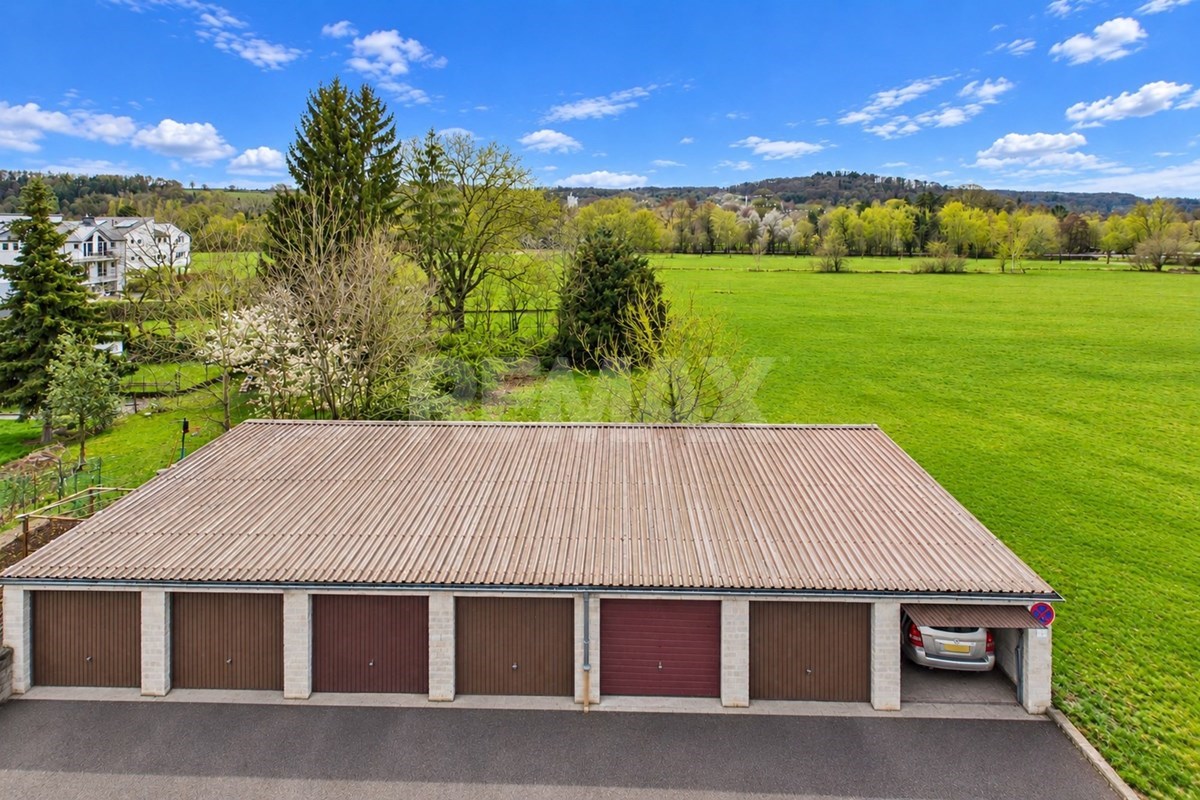 Appartement - A vendre - Colmar-Berg - 17 cour derriere la residence avec les garage.jpg - 280071070-38