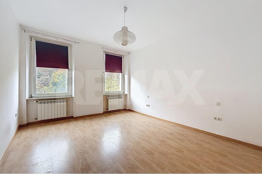 Whole apartment building - For Sale - Tétange - Chambre2-1.jpg - 280371001-39