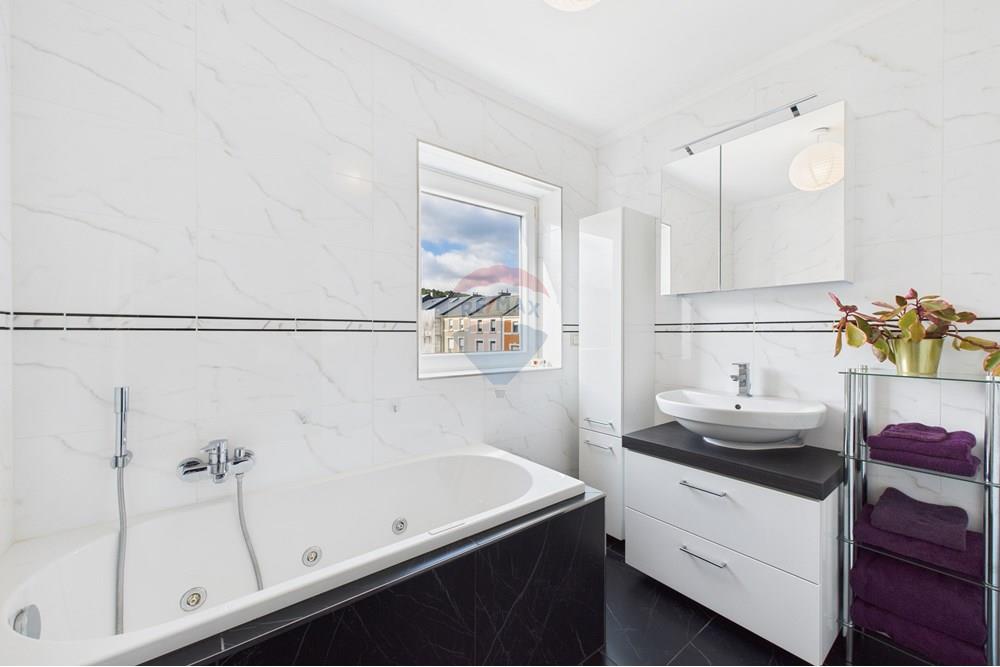 Apartment/Flat - For Sale - Schifflange - CAM04794G0-PR0039-STILL002.jpg - 280371004-22