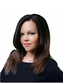 Veronika Hyhlíková - RE/MAX Delux