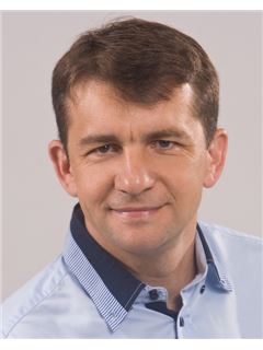 Otakar Mačura - RE/MAX G8 Reality 2