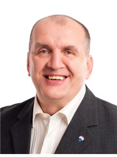 Roman Bezděk - RE/MAX G8 Reality 2