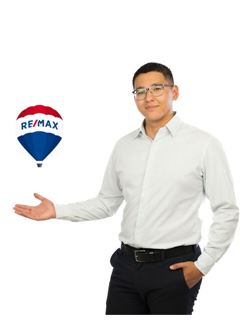 Bajtik Toktobajev - RE/MAX Partner
