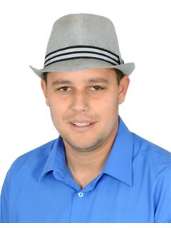 Michal Kožíšek - RE/MAX G8 Reality 6