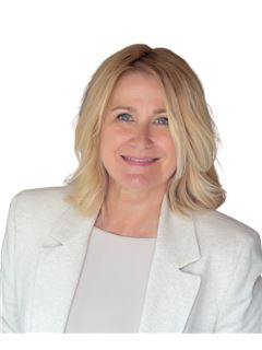 Martina Zelenková - RE/MAX G8 Reality