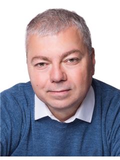 Pavel Novotný - RE/MAX G8 Reality 6
