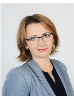 Lenka Štrojsová - RE/MAX G8 Reality 6