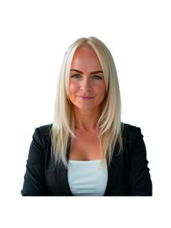 Veronika Bartošová - RE/MAX Delux