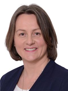 Ivana Hilton - RE/MAX Alfa