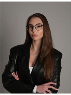 Sylvie Zatloukalová - RE/MAX Partner