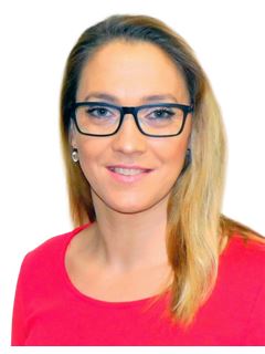 Eliška Kolomazníková - RE/MAX G8 Reality