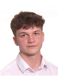 Adam Gajdoštík - RE/MAX Delta