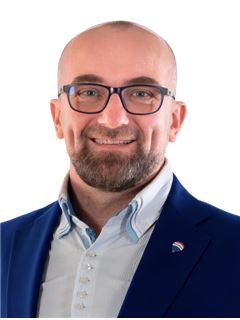 Miroslav Klepáček - RE/MAX Delux