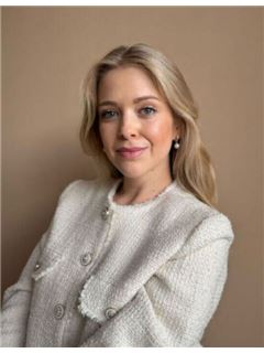 Eva Fleischner - RE/MAX Search