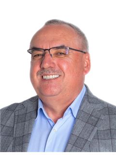 Jozef Zuba - RE/MAX G8 Reality