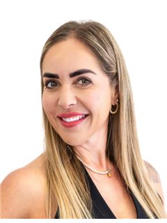 Martina Trefilová - RE/MAX Point