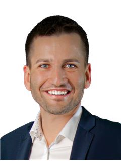 Michal Stehlík - RE/MAX Pro