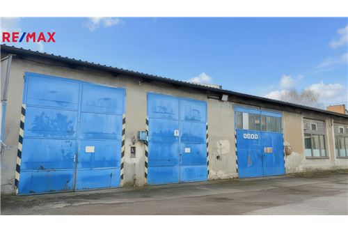 Commercial - Garage - Jihlava, Vysocina region - Czech Republic