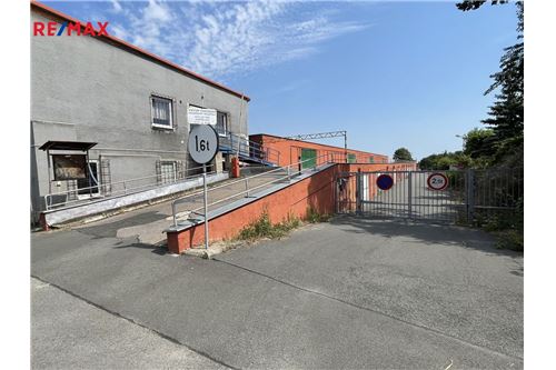Commercial - Garage - Kladno, Stredocesky region - Czech Republic