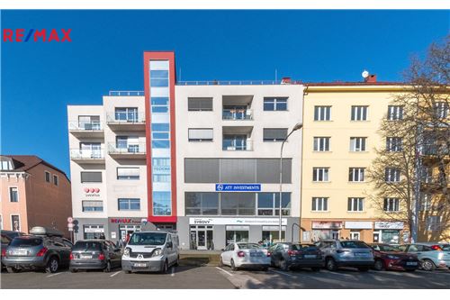 Commercial - Office Block - Hradec Králové, Hradec Králové region - Czech Republic