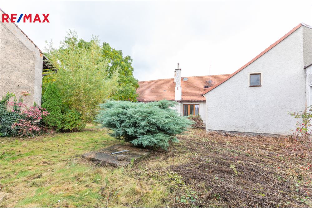 Prédio Habitacional - Casa - Hostomice, Středočeský kraj - Czech Republic - 8 - 29234029-380