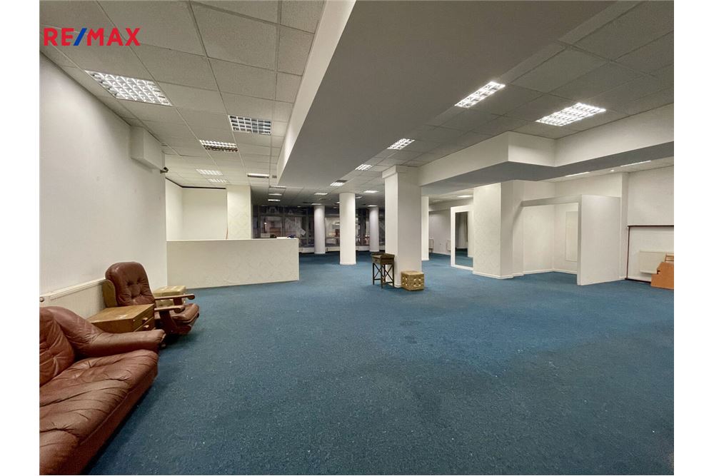 Commercial - Shopping Mall - Třebíč, Vysocina region - Czech Republic - 2 - 29229012-95