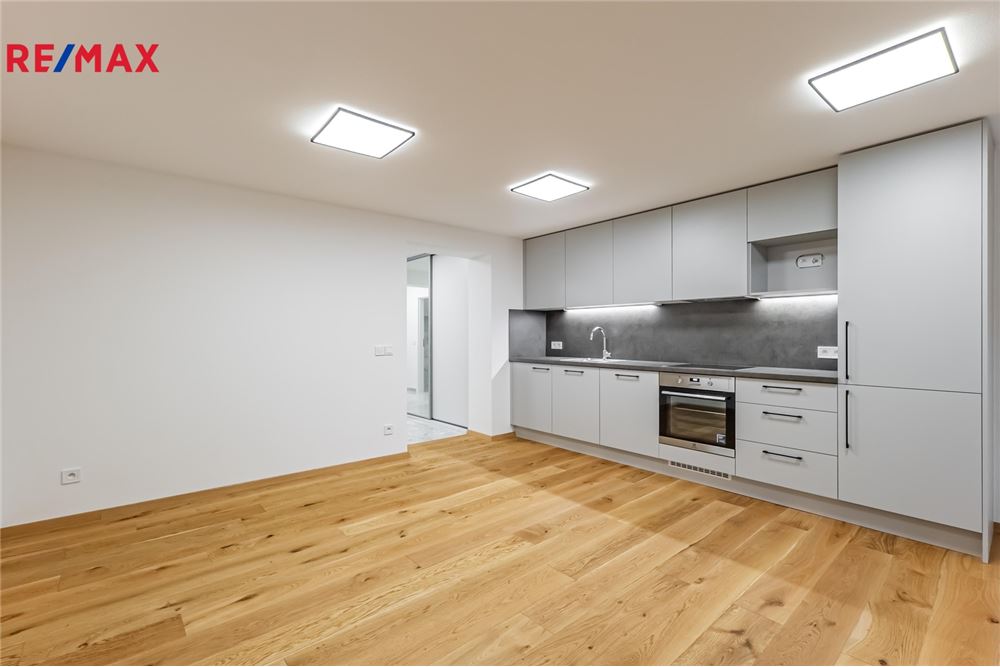 Commercial - Apartment Building - Rumburk, Ústí nad Labem region - Czech Republic - 29 - 29288148-30