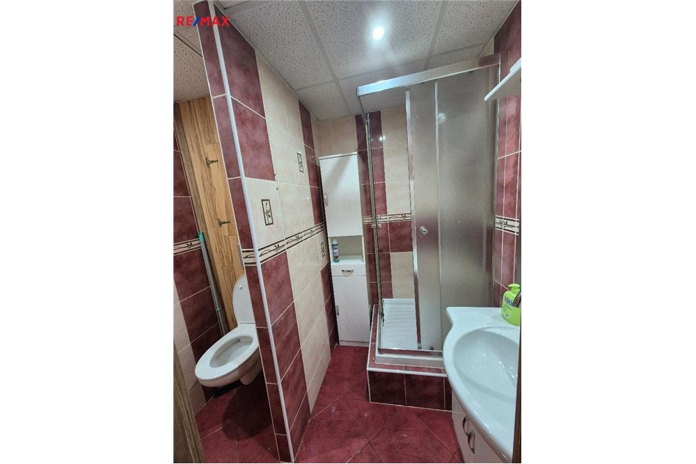 Residential - Condo/Apartment - Most, Ústí nad Labem region - Czech Republic - 5 - 29288026-217