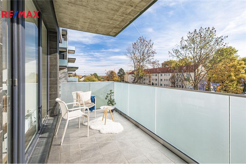 住宅 - 公寓/单元房 - Praha 9, hl. m. Praha - Czech Republic - 2 - 29288163-24