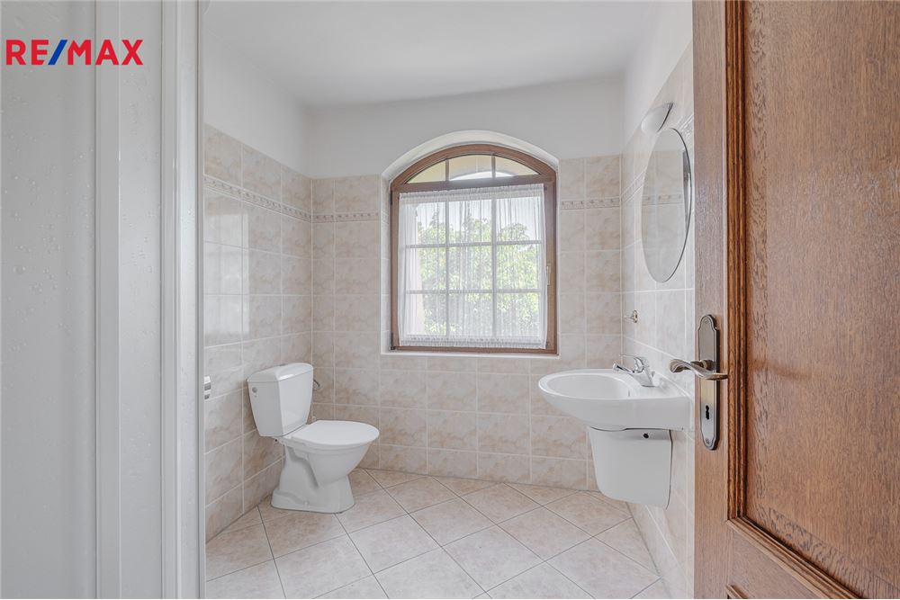 Residencial - Casa - Praha 8, hl. m. Praha - Czech Republic - 17 - 29288082-153