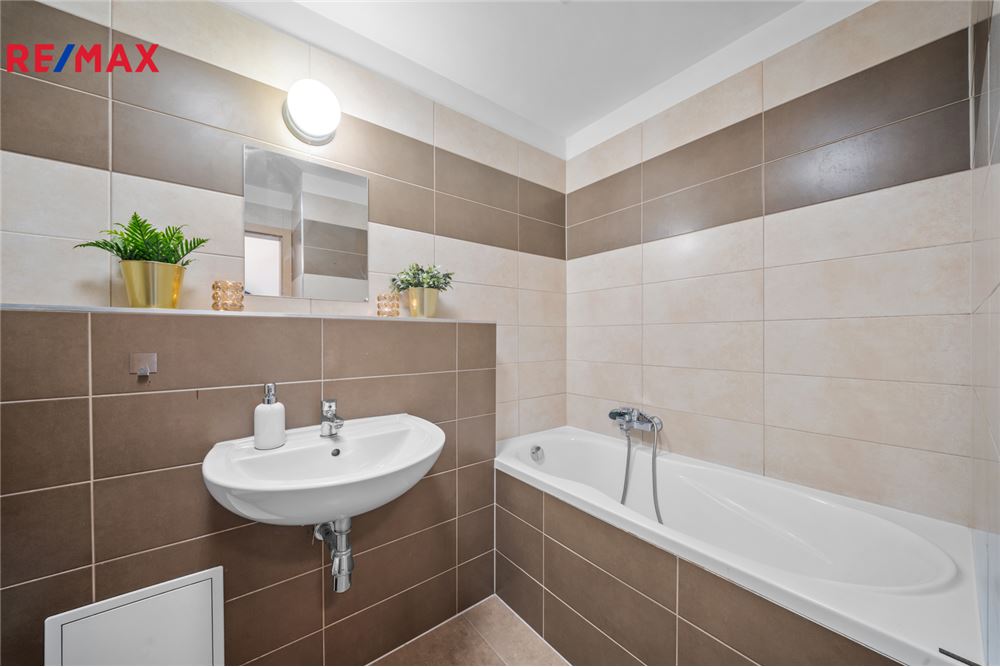 Prédio Habitacional - Apartamento - Hostivice, Středočeský kraj - Czech Republic - 9 - 29234029-385