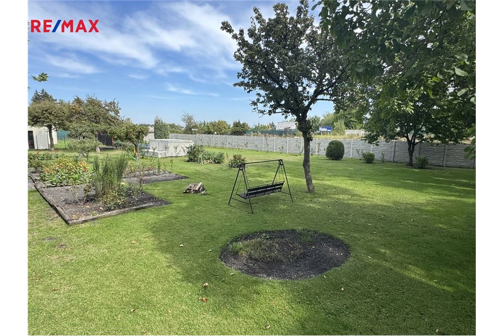 वाणिज्यिक - भूमि - Kladno, Středočeský kraj - Czech Republic - 3 - 29309064-182