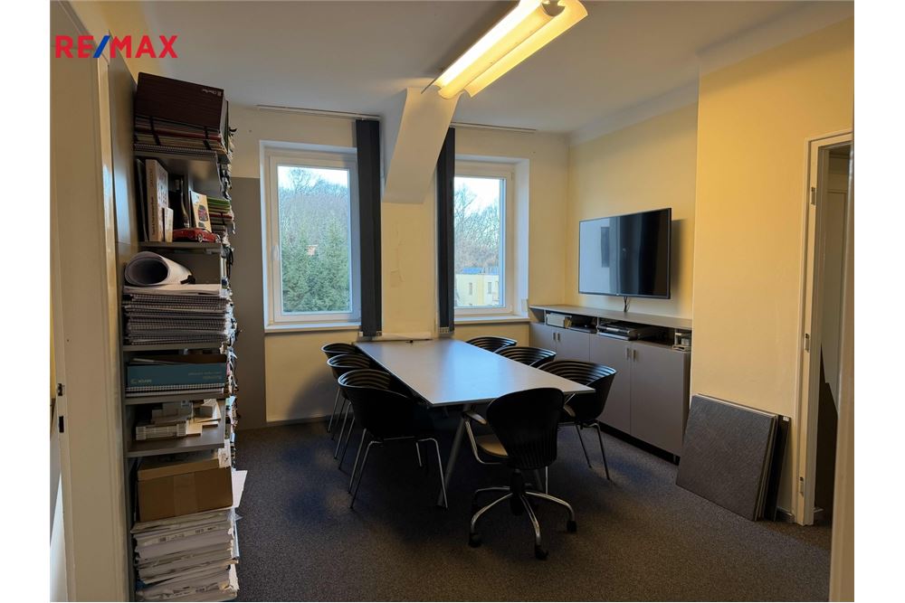 Commercial - Office Block - Prague 5, City of Prague - Czech Republic - 19 - 29234043-7