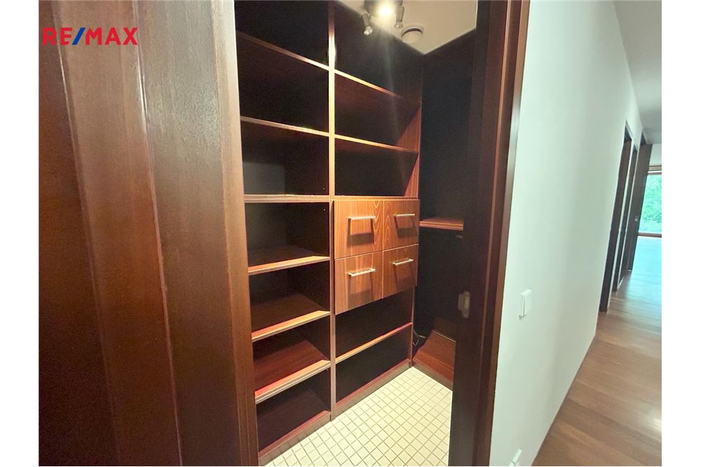 Residential - Condo/Apartment - Prague 6, City of Prague - Czech Republic - 22 - 29288138-77