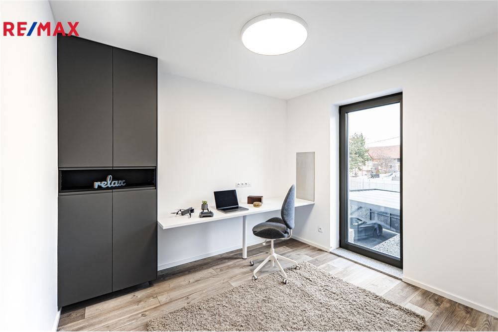 Residential - House - Dobřejovice, Stredocesky region - Czech Republic - 7 - 29288084-495