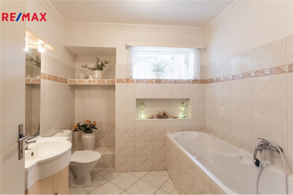 Residenziale - Casa - Praha 5, hl. m. Praha - Czech Republic - 8 - 29234029-306