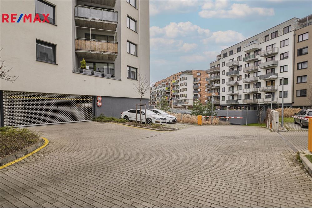 Commercial - Garage - Prague 9, City of Prague - Czech Republic - 4 - 29288163-26