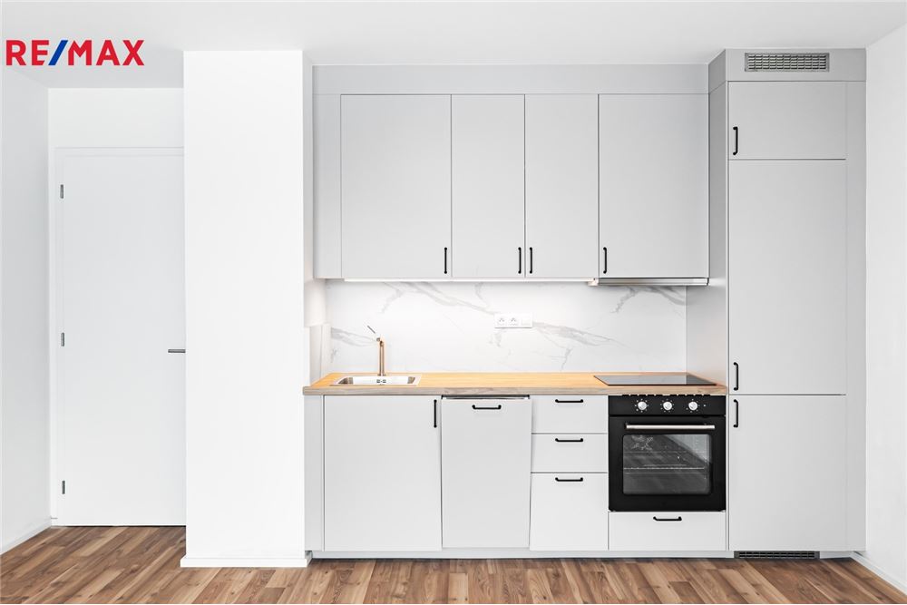 Residential - Condo/Apartment - Prague 9, City of Prague - Czech Republic - 2 - 29288084-500