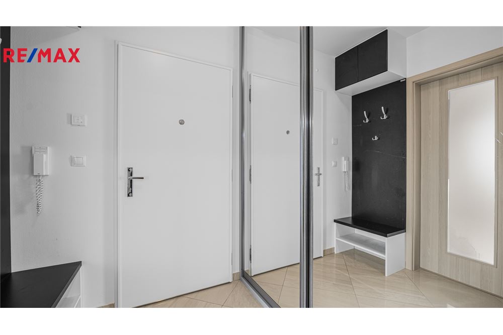 Residential - Condo/Apartment - Prague 5, City of Prague - Czech Republic - 19 - 29288082-162