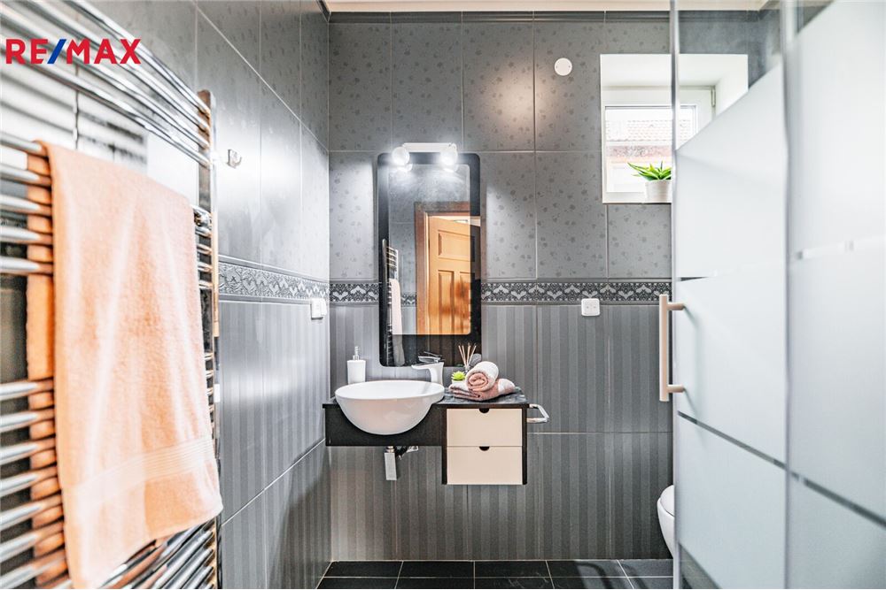 Residential - House - Králův Dvůr, Stredocesky region - Czech Republic - 9 - 29288138-69