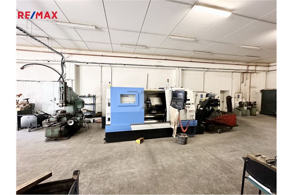 מסחרי - לתעשייה - Cheb, Karlovarský kraj - Czech Republic - 11 - 293441001-33