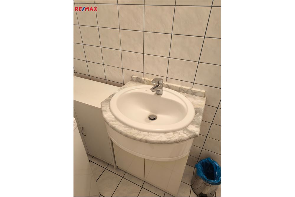 Commercial - Office Block - Brno, Jihomoravský kraj - Czech Republic - 15 - 29284045-23